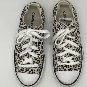 Converse Girls Chuck Taylor All Star Leopard Print Sneakers Size 1 Low Top